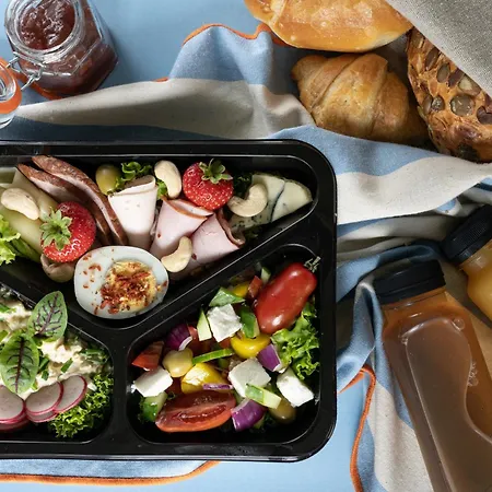 33 Hotel apartamentowy 3*